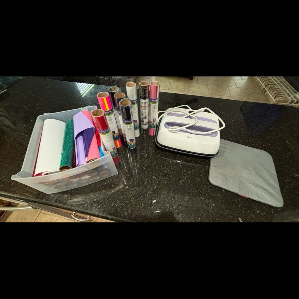 Cricut Easy Press + Materials